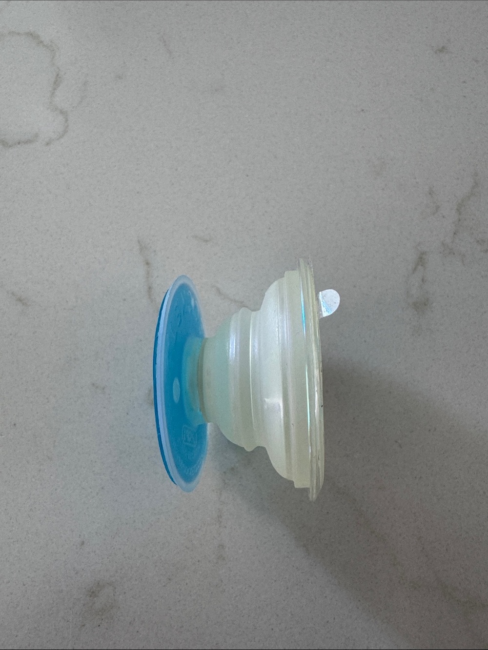 PopSocket Ripple Opalescent Clear - Picture 3 of 4